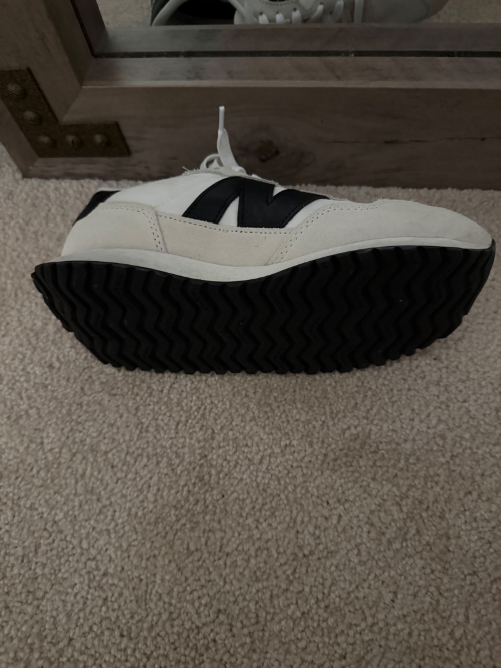Women’s New Balance 237 sneakers - Picture 2 of 2